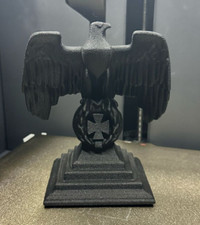 Reichsadler Statue mit