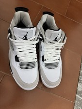 Nike Air Jordan 4 Retro