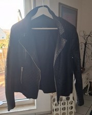 Laura Scott Jacke in