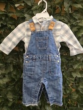 Komplettes Baby Outfit |