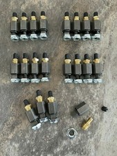 24 Bolt_12 Bolt_8 Bolt Humvee, Hummer H1 Felgen Ventile