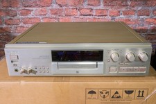 Sony MDS-JA555ES MiniDisc Deck