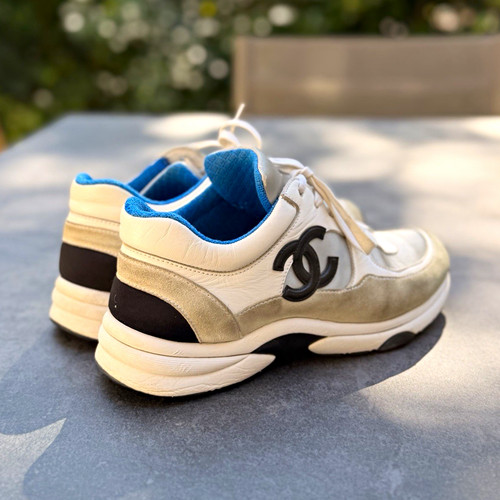 Chanel low top sneaker - chanel,