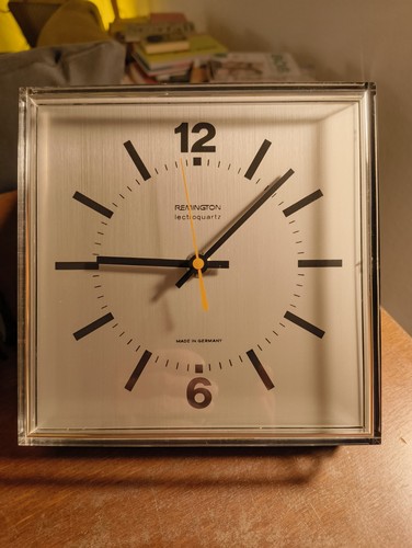 Schöne wanduhr remington - wanduhr,