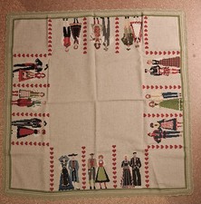 Tischdecke bestickt, Handarbeit , ca. 95 X 95 cm