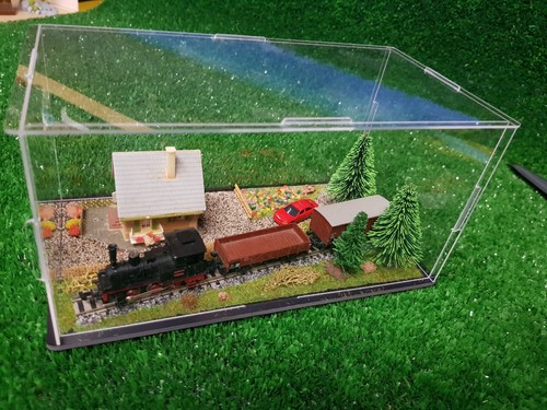 Diorama mit vitrine - mit,