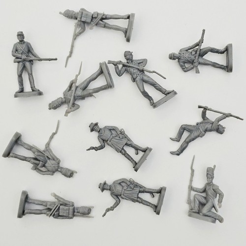11x military miniaturen - 1:72,