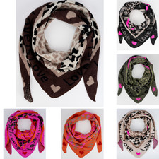 Dreieckstuch Dreiecksschal Winter Schal Strickschal Stola Herz Love Boucle 817