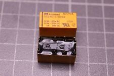 10 StückRelais Nr.686  AROMAT DS2YE-S-DC5V  2Wechsler.