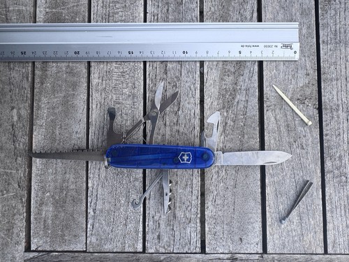 Victorinox huntsman - victorinox,