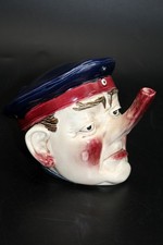 wunderschöner alter Scherzkrug, Soldat um 1900 sehr dekorativ