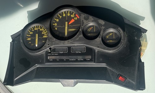 Honda 1000 f2 cockpit - honda,