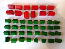 Monopoly kompletter Satz 12 Hotels + 32 Häuser Holzfiguren lang, niedrig