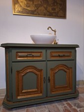 Waschtisch Per Arne Farbe Grün/Holz, Maße B/H/L 113cm, 83cm, 45cm.