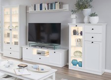 Wohnwand in weiß Landhaus