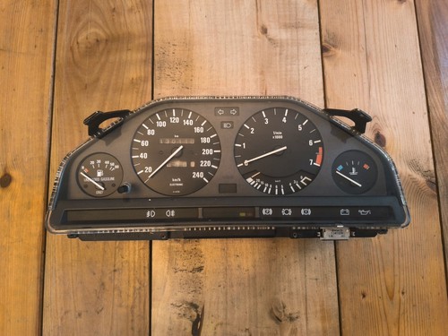Bmw e30 tacho - e30,