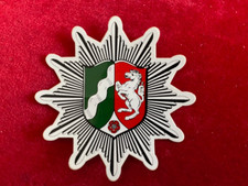 Polizeistern-Klebestern-Polize