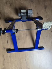 Tacx Cycletrack Rollentrainer – Indoor Radtraining leicht gemacht! ??‍♂️