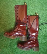Dr Martens MIE 20 Loch