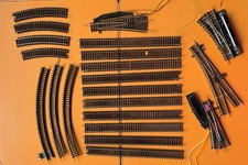 Set 5: 21 Gleise u. Weichen für TT Modelleisenbahn, verbaut und teilweise defekt