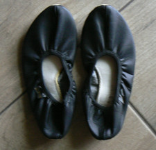 BLEYER Gymnastikschuhe Schläppchen Ballett Gymnastik Gr. 36 schwarz NEU