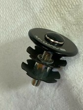 M-Wave AHEAD-Steuersatz Kralle Alu- Kappe Schraube 1.1/8" schwarz