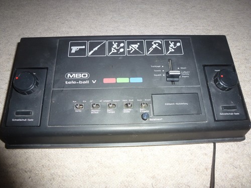 Retro spiel konsole - spiel, mbo