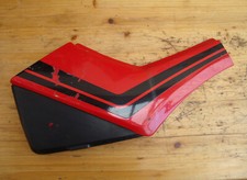 Honda CBX 750 F Typ RC17 Seitendeckel links in rot side cover used 83700-MJO-000