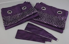 Gaveno Gavailia Ösen Vorhang