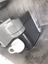 Kapselmaschine Nespresso Vertuo De Longhi Next ENV120GY, 1500W