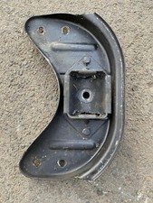 Ford Taunus Getriebetraverse Getriebehalter für 4-Gang-Getriebe, 76HF6A092AA