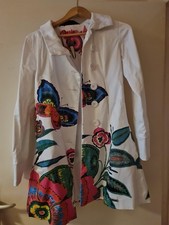 Desigual Mantel Rarität Gr. 36 weiß