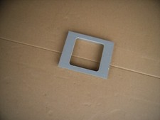 Tehalit Hager  L 9120 Geräteblende BR Kanal Grau RAL 7030 R=7mm 1fach Stckdose