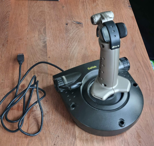 Saitek st200 digitaler - saitek,