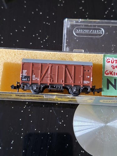Minitrix 3534 gedeckter - n,