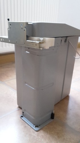Abfallsammler einbau