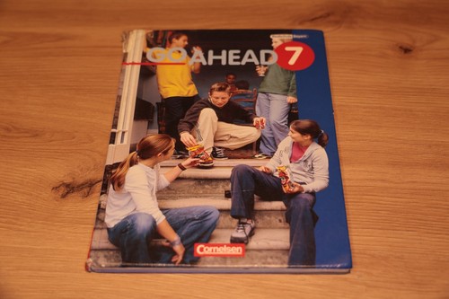 Cornelsen schulbuch ahead 7 - go,