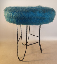 DDR Fellhocker Plüschhocker Schminktischhocker Hocker Sitzmöbel blau um 1960