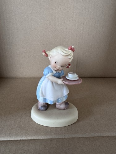 Memories yesterday figur - memories,