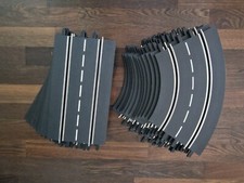 Carrera Digital 124/132/Evolution Schienenset (8x Gerade + 12x Kurve 1/60)