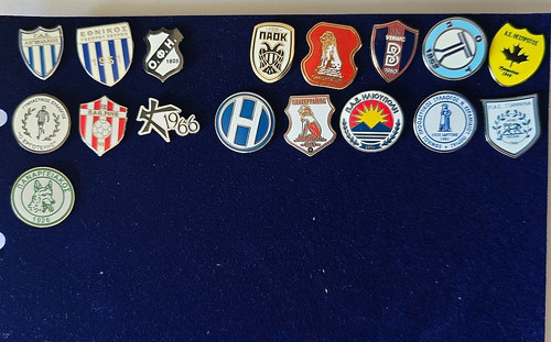 Pins fussballklubs - pins,