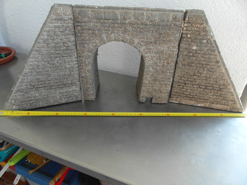 Lgb tunnel portal spur - tunnel-portal,