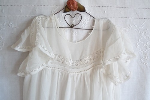 Feines jugendstil taufkleid - feines,