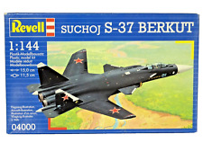 REVELL 04000 SUCHOJ S-37