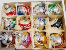 alte Kugeln Baumschmuck