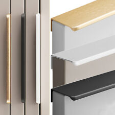 Versteckte Schrankgriffe