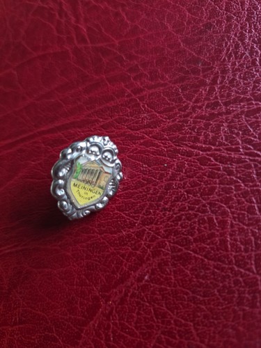 Alte anstecknadel - ,