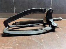 Dreiarm-Abziehvorrichtung