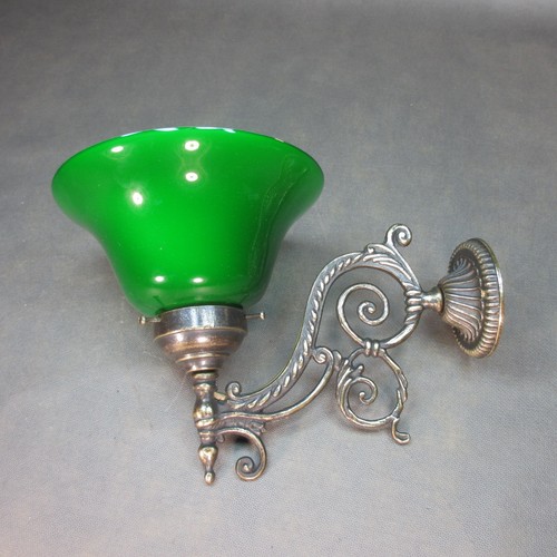 Retro brass wall lamp - , art