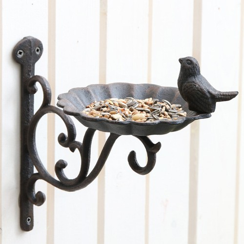 Gusseisen vogeltränke zur - vogeltränke,